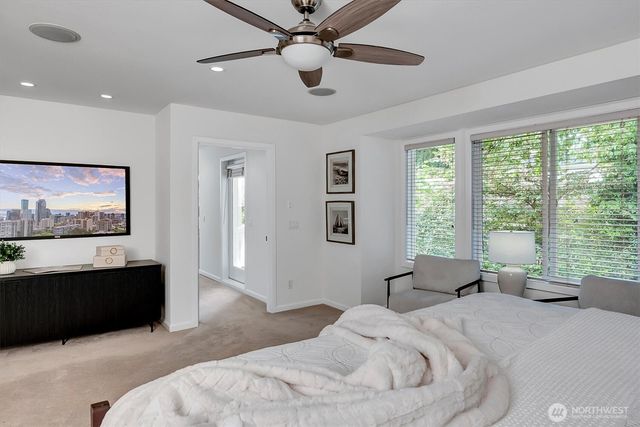 5906 111th Place NE, Kirkland, WA 98033