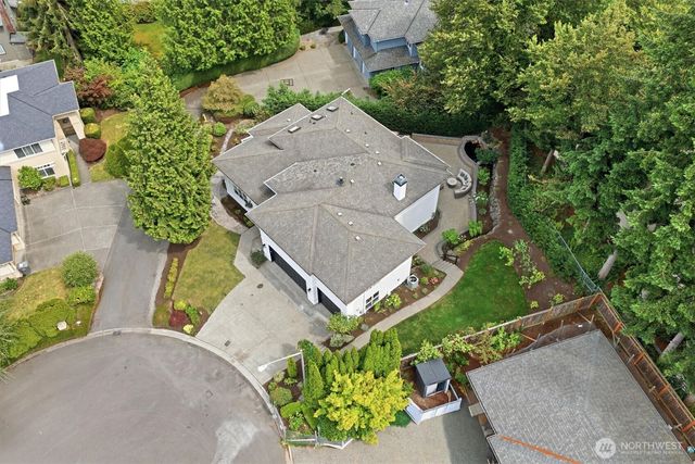 5906 111th Place NE, Kirkland, WA 98033