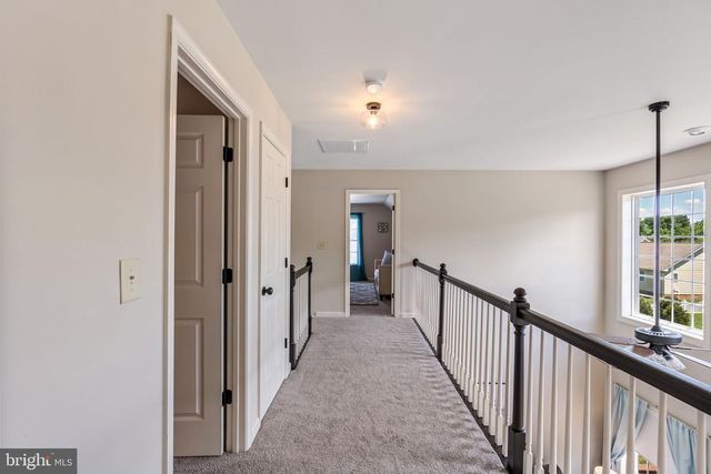 410 ROPER DR, Bowling Green, VA 22427