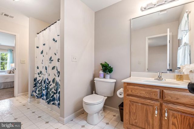 410 ROPER DR, Bowling Green, VA 22427