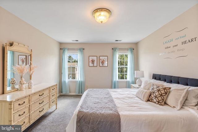 410 ROPER DR, Bowling Green, VA 22427