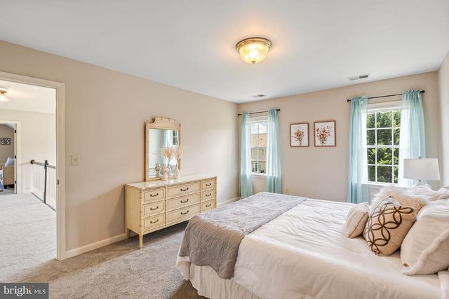 410 ROPER DR, Bowling Green, VA 22427