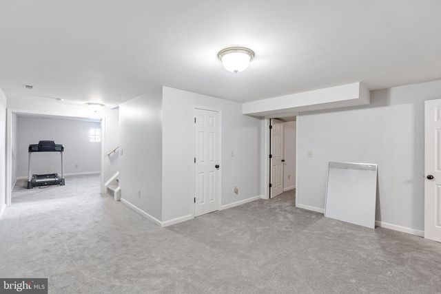 410 ROPER DR, Bowling Green, VA 22427