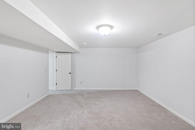 410 ROPER DR, Bowling Green, VA 22427