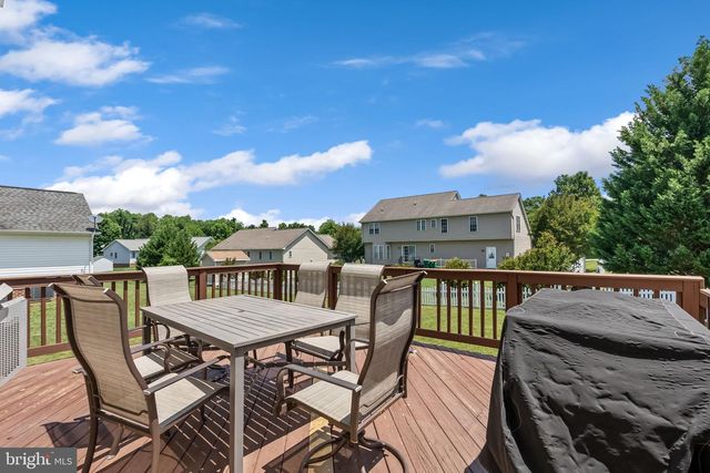 410 ROPER DR, Bowling Green, VA 22427