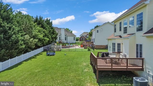 410 ROPER DR, Bowling Green, VA 22427