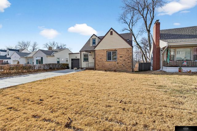 3842 N 65 Avenue, Omaha, NE 68104