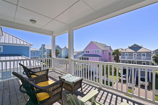 3827 Neptune, Galveston, TX 77554