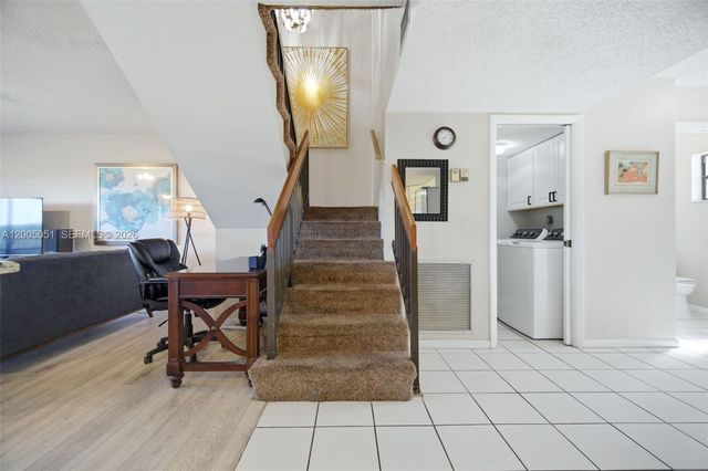 2750 NW 80th Ave, Sunrise, FL 33322