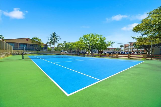 2750 NW 80th Ave, Sunrise, FL 33322