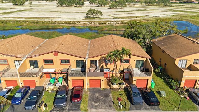 2750 NW 80th Ave, Sunrise, FL 33322