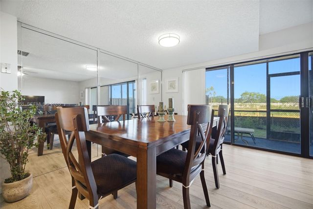 2750 NW 80th Ave, Sunrise, FL 33322