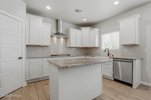 6093 Arosa Street, Las Cruces, NM 88012