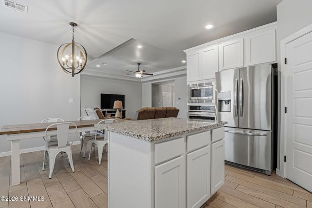 6093 Arosa Street, Las Cruces, NM 88012