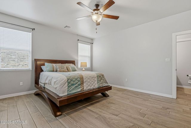 6093 Arosa Street, Las Cruces, NM 88012