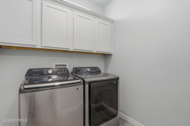 6093 Arosa Street, Las Cruces, NM 88012