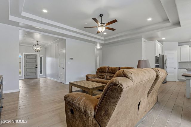 6093 Arosa Street, Las Cruces, NM 88012