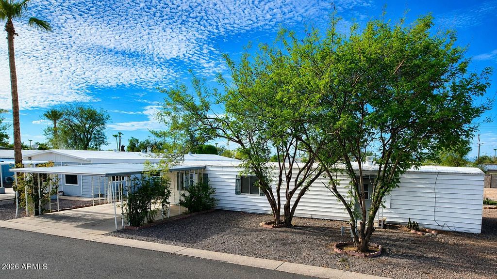 303 E South Mountain Avenue 90, Phoenix, AZ 85042 — exterior