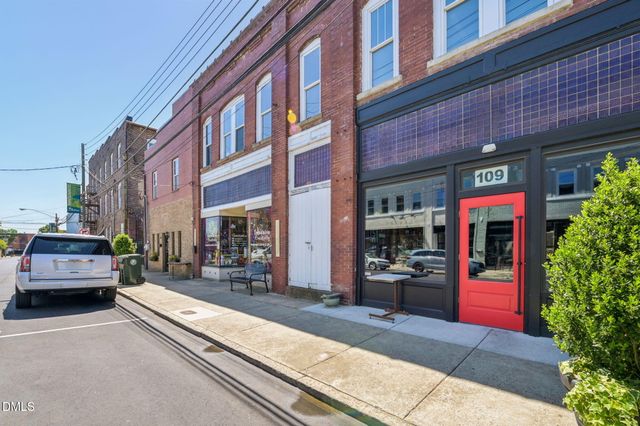 1064 Winding Spring Drive, Mebane, NC 27302