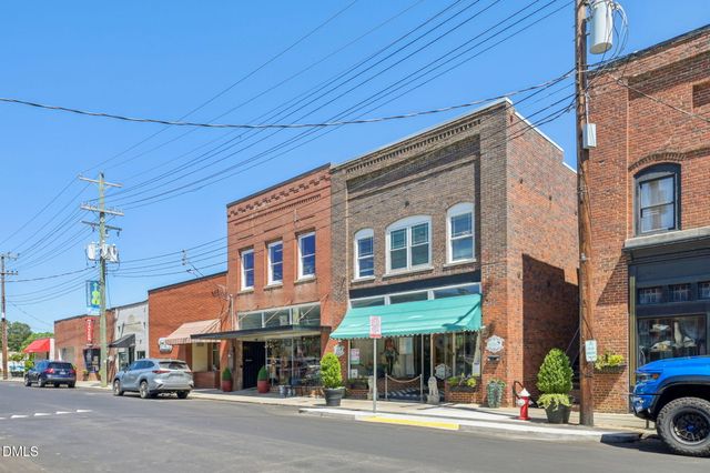 1064 Winding Spring Drive, Mebane, NC 27302