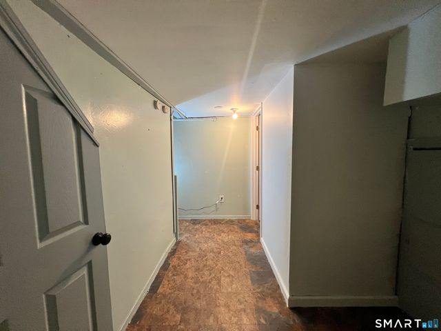 366 Dover Street, Bridgeport, CT 06610