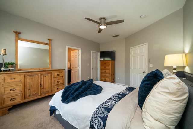 209 W Gay Ave., Gladewater, TX 75647