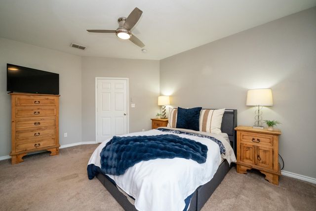 209 W Gay Ave., Gladewater, TX 75647