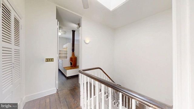 1215 29TH NW, Washington, DC 20007