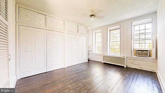 1215 29TH NW, Washington, DC 20007