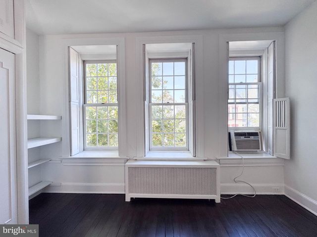 1215 29TH NW, Washington, DC 20007