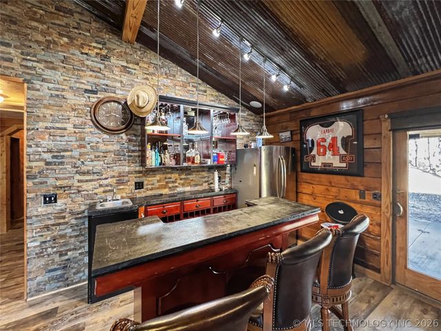 30226 S Hickory Lane, Cookson, OK 74427