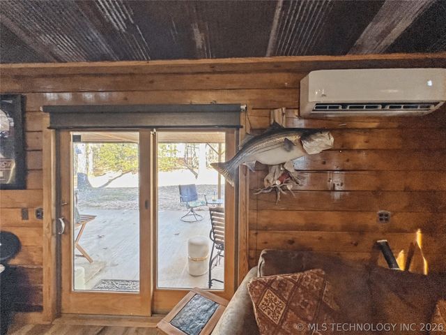 30226 S Hickory Lane, Cookson, OK 74427