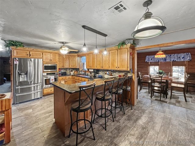 30226 S Hickory Lane, Cookson, OK 74427