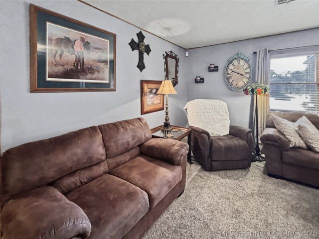 30226 S Hickory Lane, Cookson, OK 74427