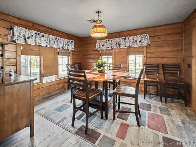 30226 S Hickory Lane, Cookson, OK 74427