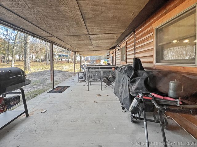 30226 S Hickory Lane, Cookson, OK 74427