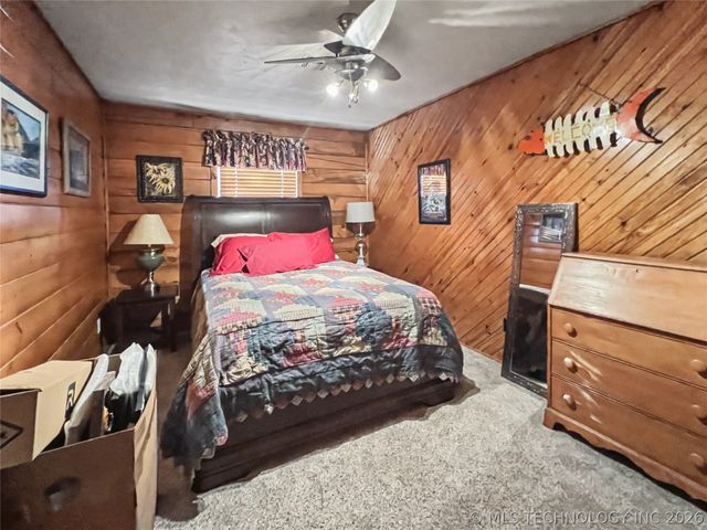 30226 S Hickory Lane, Cookson, OK 74427