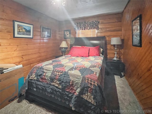 30226 S Hickory Lane, Cookson, OK 74427