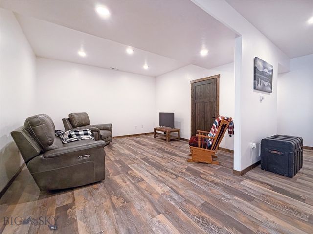 92 Thomas Way, Dillon, MT 59725