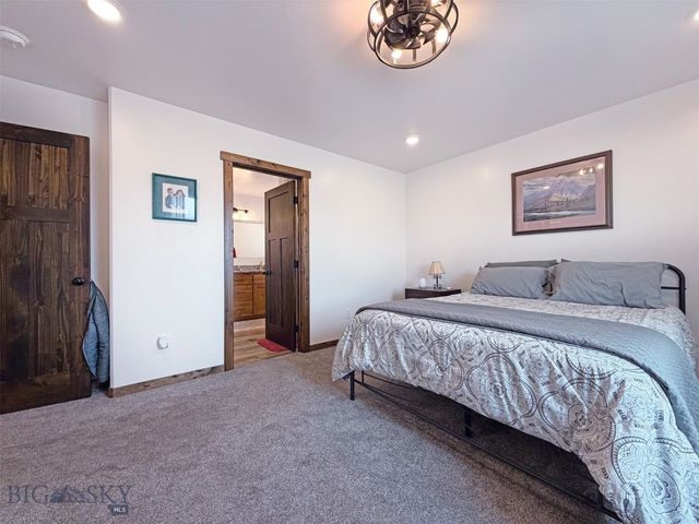 92 Thomas Way, Dillon, MT 59725