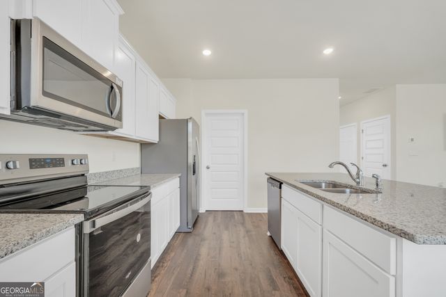 165 Aster Avenue, Locust Grove, GA 30248
