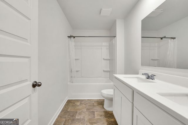 165 Aster Avenue, Locust Grove, GA 30248