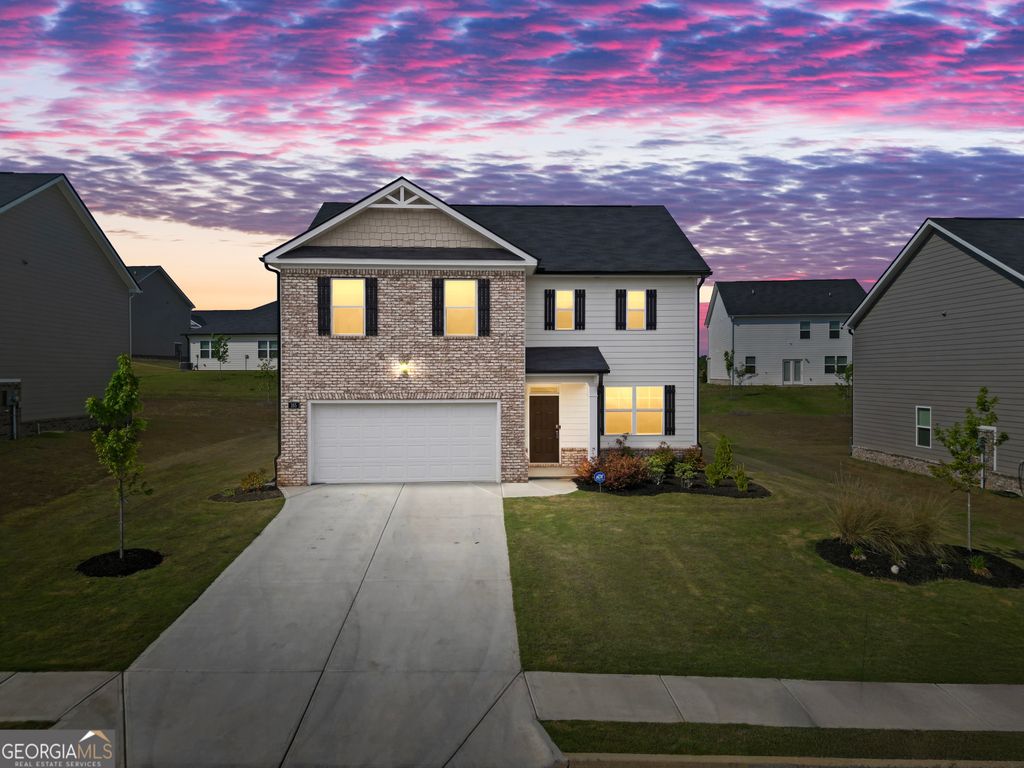 165 Aster Avenue, Locust Grove, GA 30248