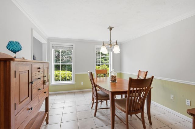 14 Sweet William Circle, Nashua, NH 03062