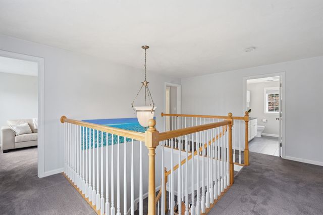 14 Sweet William Circle, Nashua, NH 03062