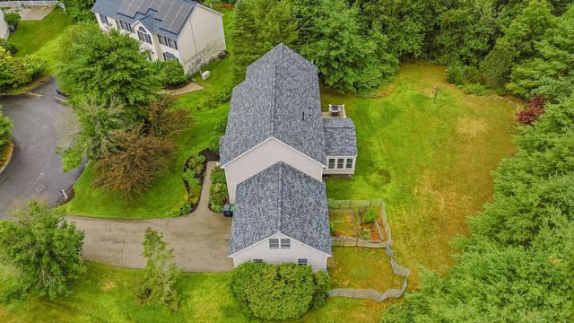 14 Sweet William Circle, Nashua, NH 03062