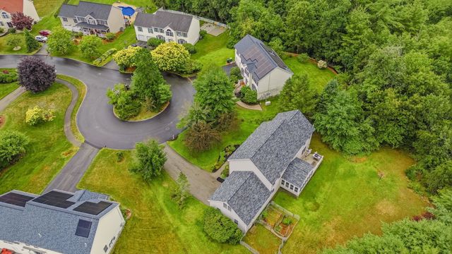 14 Sweet William Circle, Nashua, NH 03062