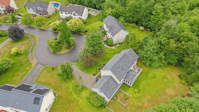 14 Sweet William Circle, Nashua, NH 03062