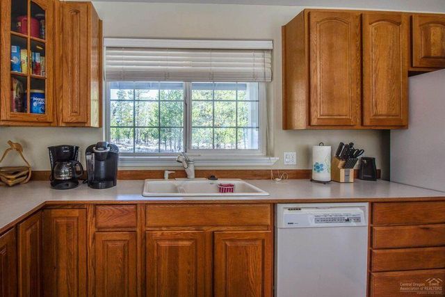 144927 Ringo Court, La Pine, OR 97739