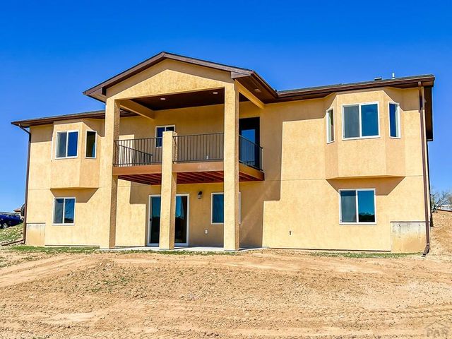 914 S Greenway Ave, Pueblo West, CO 81007